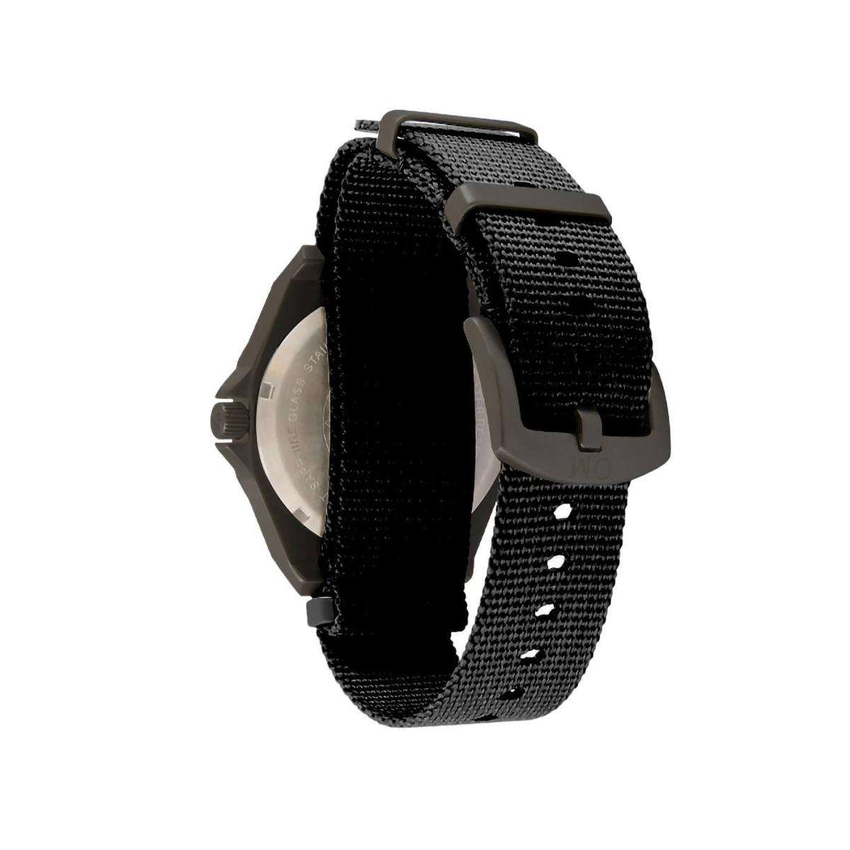 OM Movement | Black Sapphire